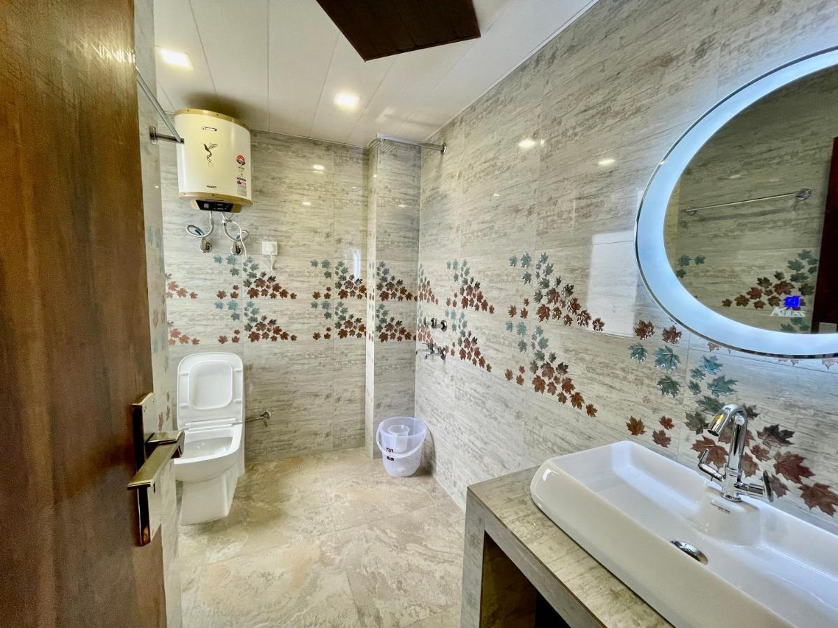 Nice View Premium Bnb Shimla Ngoại thất bức ảnh